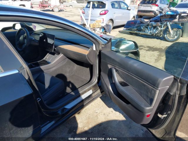5YJ3E1EB6KF385566 Tesla Model 3 Long Range/performance