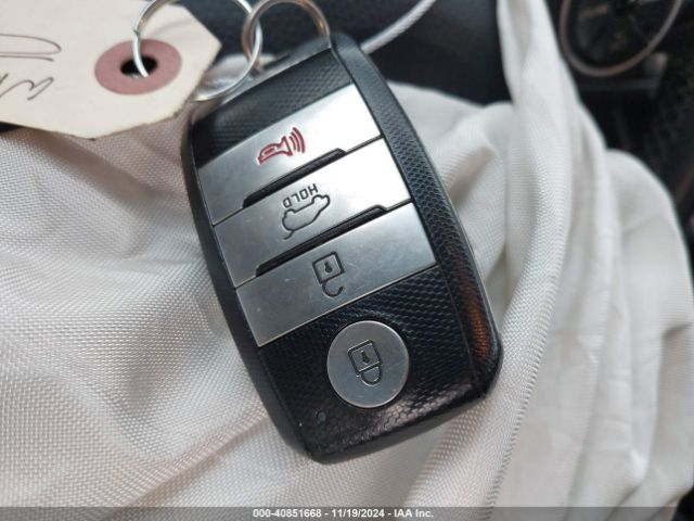 KNDJP3A50H7428133 KIA SOUL +