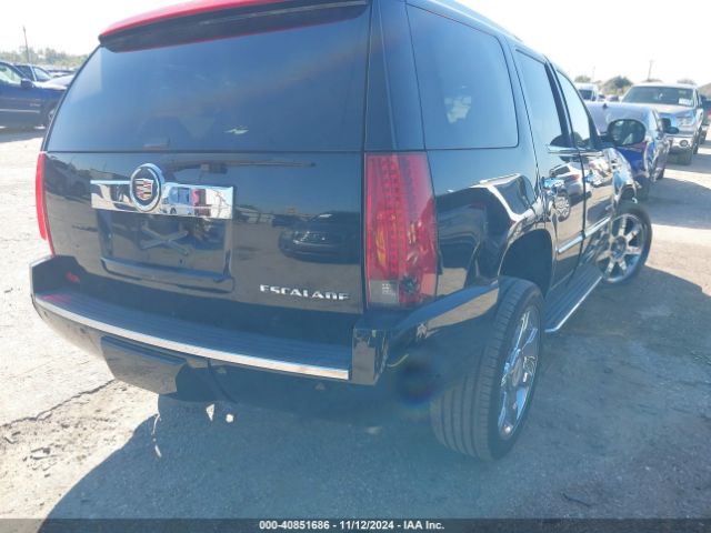 1GYS3BEF2ER169331 Cadillac Escalade Luxury