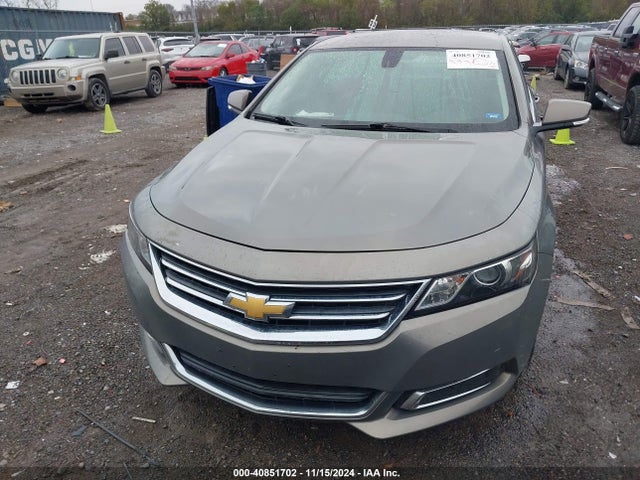 Chevrolet IMPALA 1LT 2017 2G1105SA3H9174680 Image 12