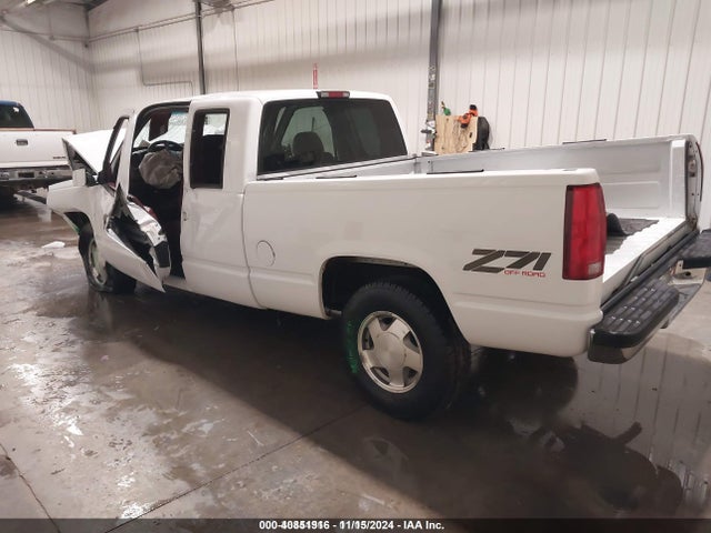 1997 CHEVROLET C/K 1500 2GCEK19RXV1281159 Photo 2