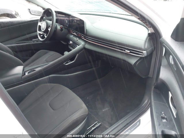 Hyundai ELANTRA SEL 2024 KMHLS4DG2RU783703 Image 5