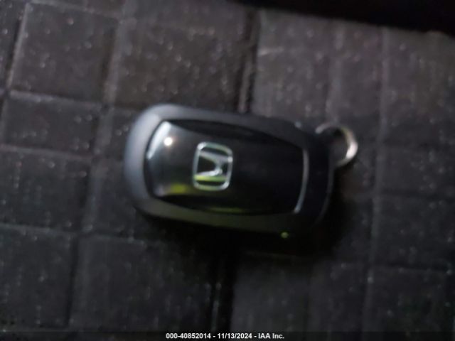 3CZRZ2H3XRM760691 Honda Hr-v Awd Lx