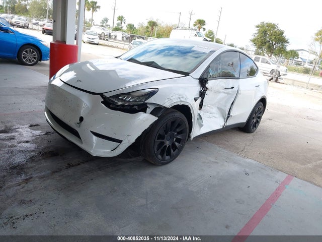 2022 TESLA MODEL Y 7SAYGDEE2NF370968 Photo 1