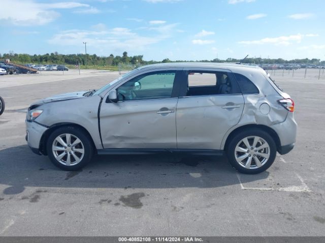 4A4AR4AU3FE038779 Mitsubishi Outlander Sport Se