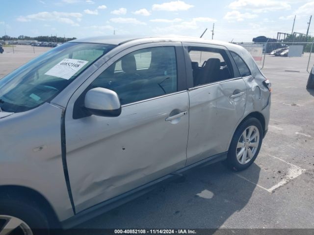 4A4AR4AU3FE038779 Mitsubishi Outlander Sport Se