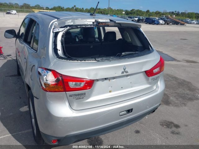 4A4AR4AU3FE038779 Mitsubishi Outlander Sport Se