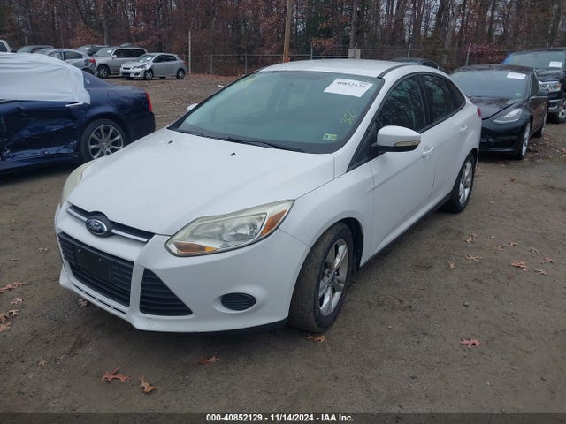 Ford FOCUS SE 2014 1FADP3F20EL186870 Image 2