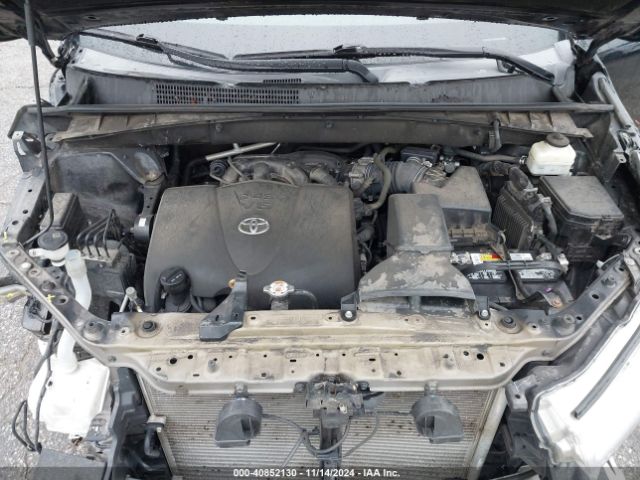 2018 TOYOTA HIGHLANDER 5TDBZRFH7JS835432 Photo 9