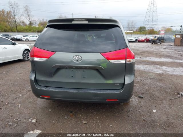 5TDKK3DC5ES500135 Toyota Sienna Le V6 8 Passenger