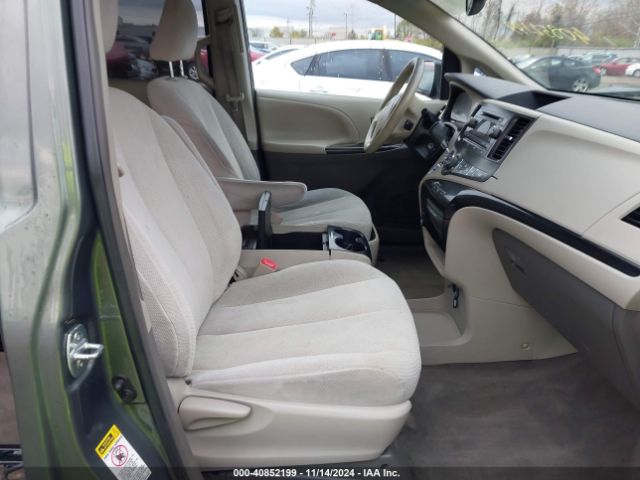 5TDKK3DC5ES500135 Toyota Sienna Le V6 8 Passenger