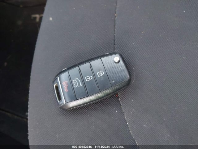 KNDJN2A27F7145585 KIA Soul