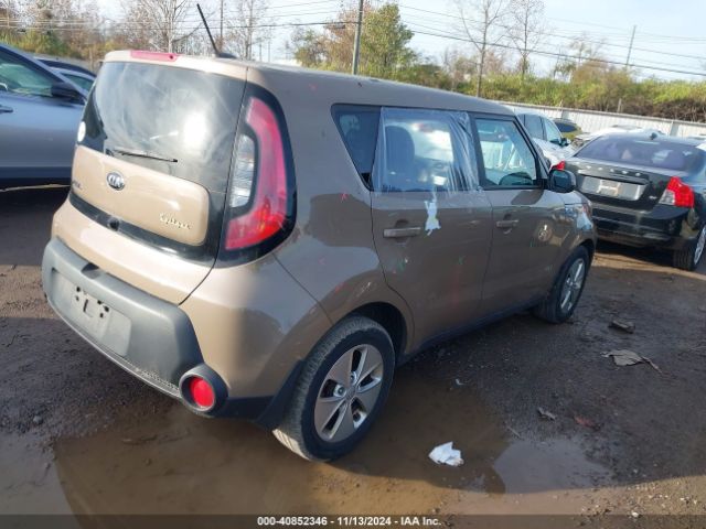 KNDJN2A27F7145585 KIA Soul