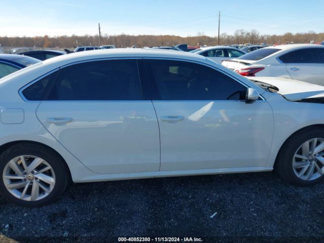 1VWBA7A38JC041870 Volkswagen Passat 2.0t Se