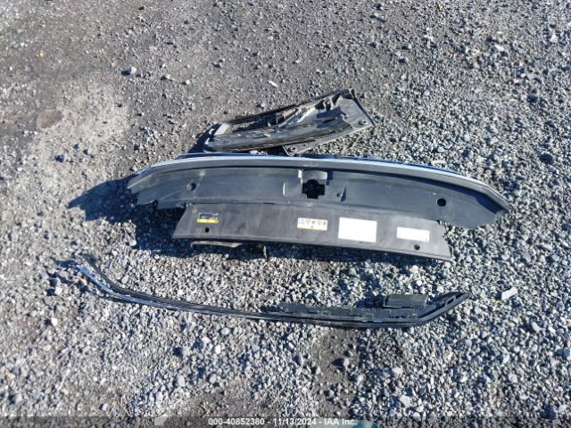 1VWBA7A38JC041870 Volkswagen Passat 2.0t Se