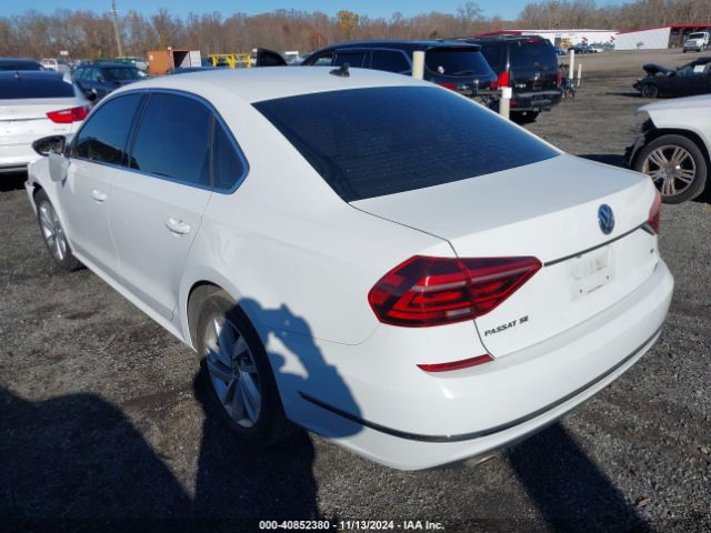 1VWBA7A38JC041870 Volkswagen Passat 2.0t Se