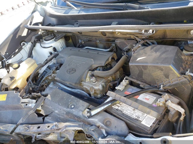 Toyota Rav4 Limited 2015 2T3YFREV2FW184713 Image 10