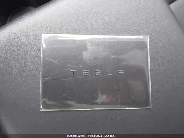2020 TESLA MODEL Y 5YJYGDEE5LF045726 Photo 10
