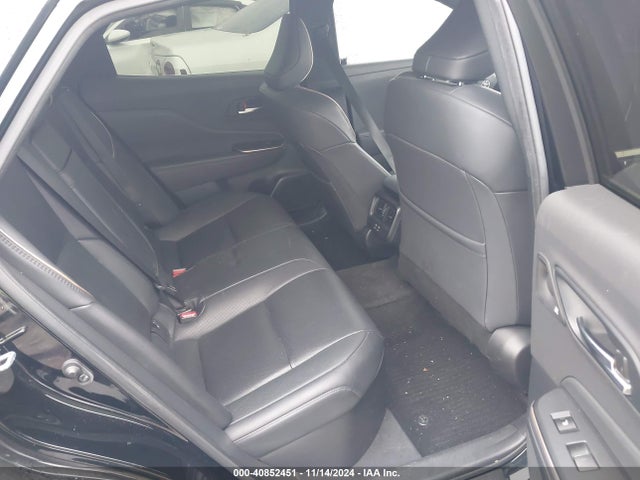 JTDAFAAF9P3001152 Toyota Crown Platinum