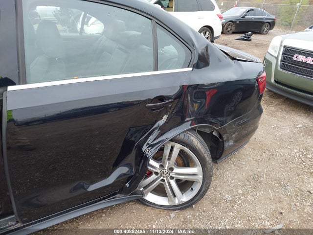 3VW4T7AJ9HM335174 Volkswagen JETTA GLI