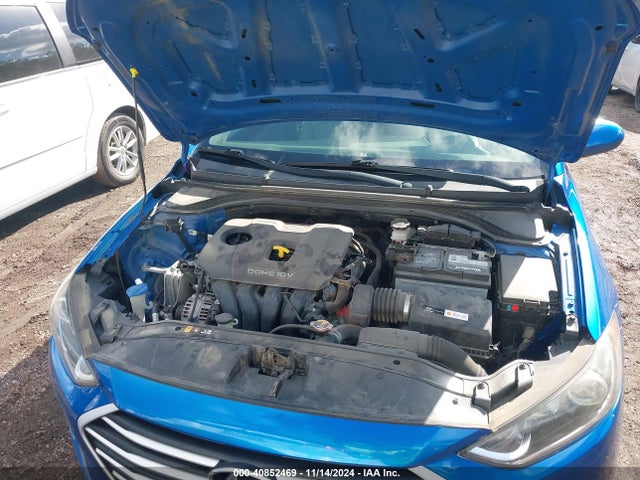 Hyundai ELANTRA SE 2017 5NPD74LF7HH174683 Image 10