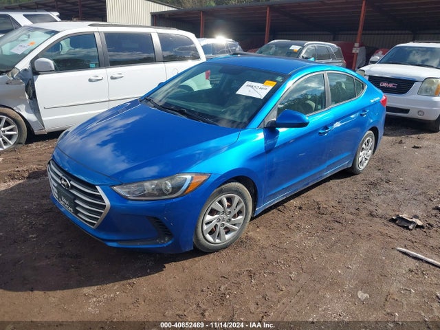 Hyundai ELANTRA SE 2017 5NPD74LF7HH174683 Image 2