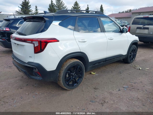 KIA Seltos X-line 2024 KNDEUCA7XR7502493 Image 4