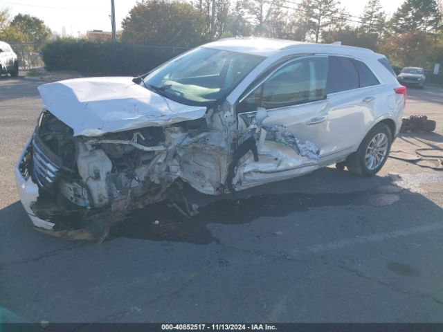 1GYKNARS3HZ211375 Cadillac Xt5 Standard