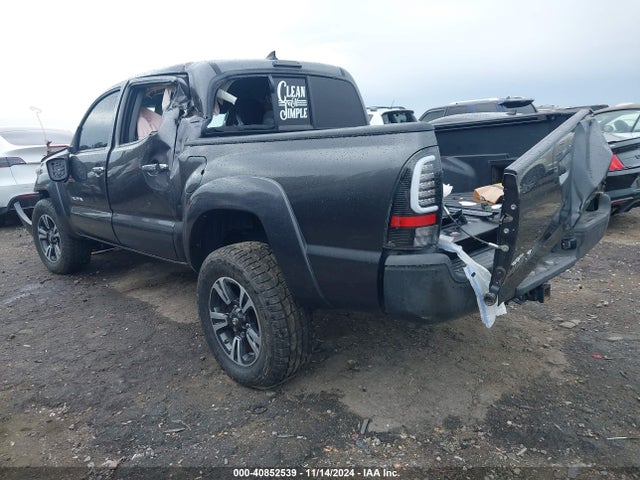Toyota Tacoma Double Cab Prerunner 2015 5TFJU4GN4FX088245 Image 3