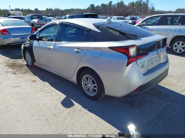Toyota Prius Le Awd-e 2020 JTDL9RFU2L3017810 Image 3