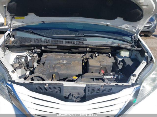 5TDKK3DC3FS563199 Toyota Sienna Le 8 Passenger