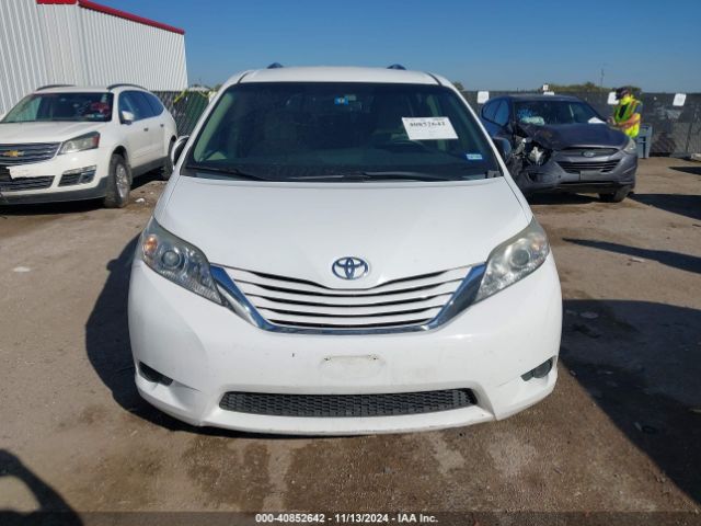 5TDKK3DC3FS563199 Toyota Sienna Le 8 Passenger