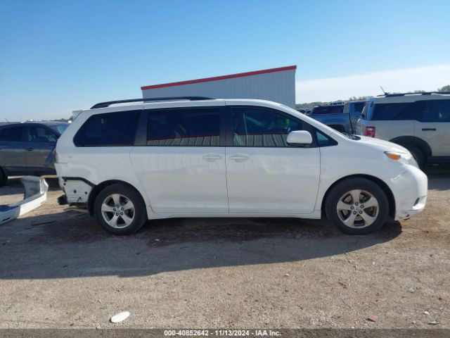 5TDKK3DC3FS563199 Toyota Sienna Le 8 Passenger
