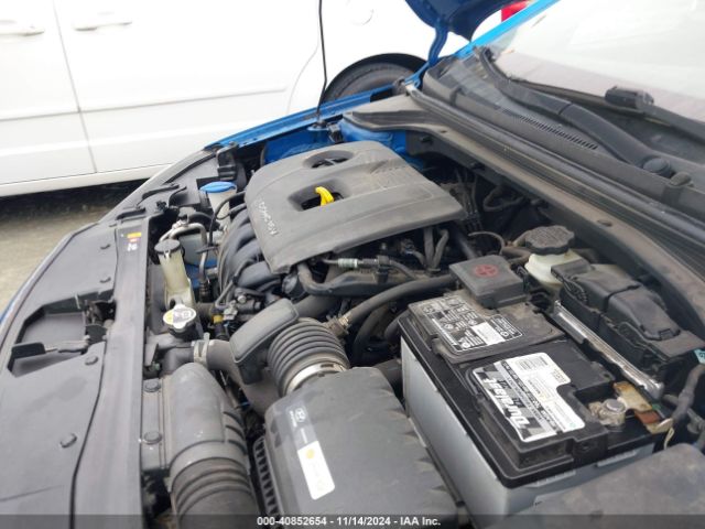 2017 HYUNDAI ELANTRA 5NPD84LF3HH160244 Photo 9