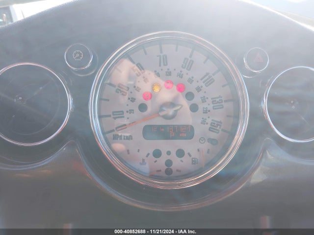 2006 MINI COOPER WMWRC33516TK15267 Photo 6