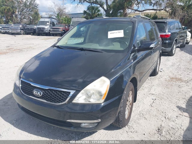 KIA SEDONA LX 2014 KNDMG4C71E6574995 Image 2