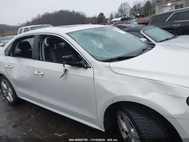 1VWBT7A37EC083544 Volkswagen Passat 1.8t Se