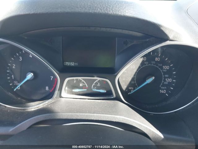 1FMCU9GD4JUB15737 Ford ESCAPE SE