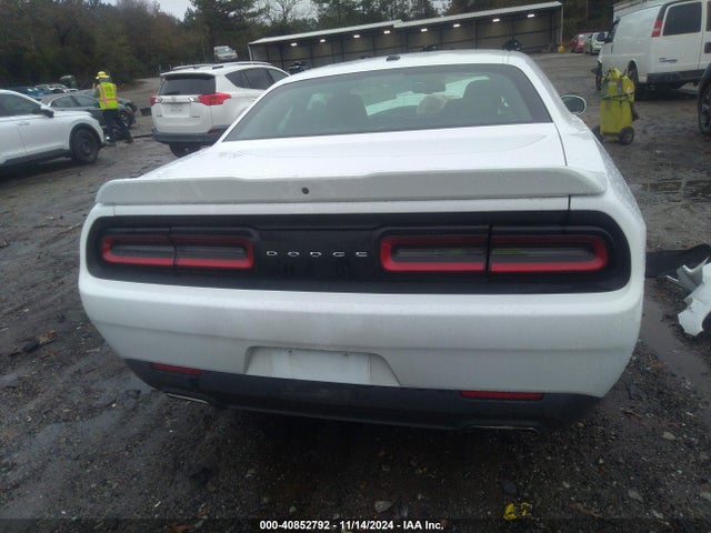 Dodge Challenger Sxt 2021 2C3CDZAGXMH520892 Image 17