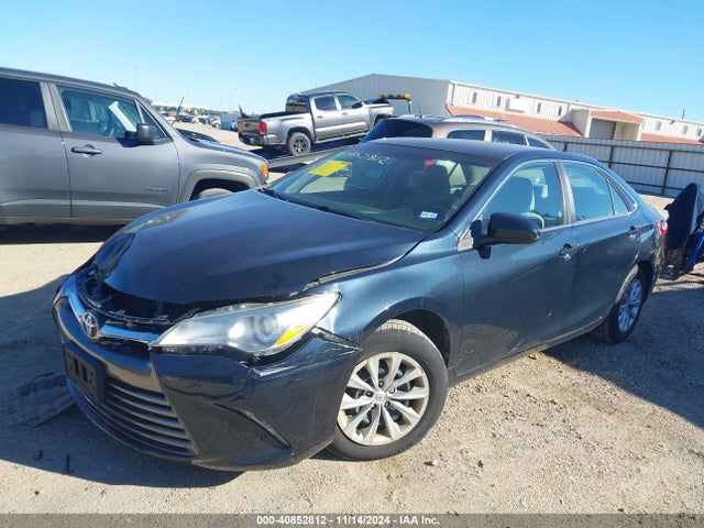 Toyota CAMRY LE 2017 4T1BF1FK8HU712794 Image 2