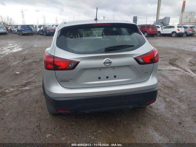 JN1BJ1CRXKW341589 Nissan Rogue Sport S