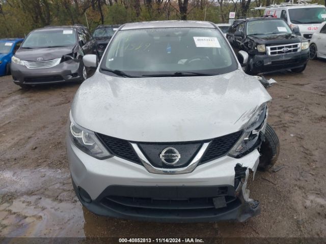 JN1BJ1CRXKW341589 Nissan Rogue Sport S