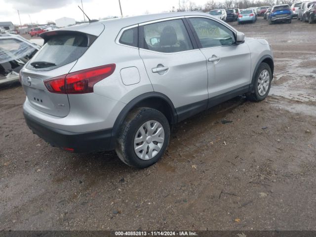 JN1BJ1CRXKW341589 Nissan Rogue Sport S
