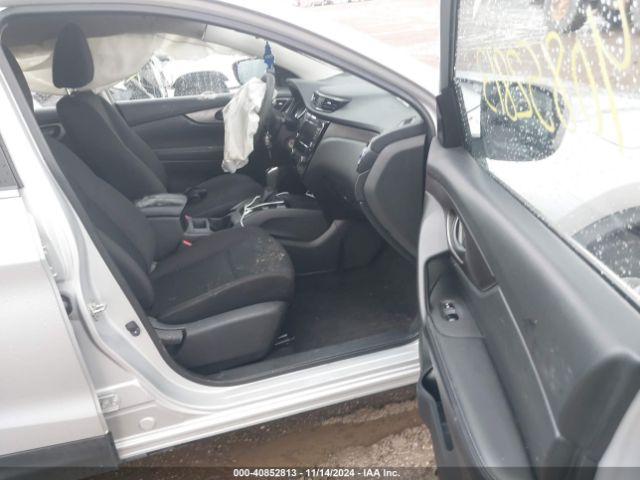 JN1BJ1CRXKW341589 Nissan Rogue Sport S