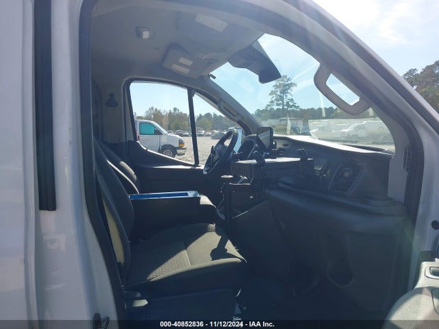 Ford Transit-150 Cargo Van 2020 1FTYE1Y86LKA52861 Image 5