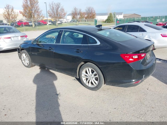 Chevrolet MALIBU LT 2018 1G1ZD5ST8JF176348 Image 3