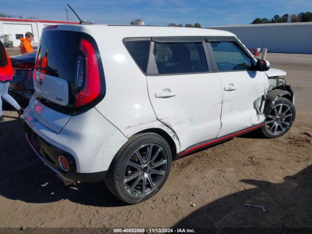KNDJX3AA6K7911453 KIA Soul !