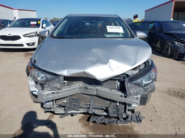 Toyota COROLLA IM 2017 JTNKARJE7HJ542105 Image 13