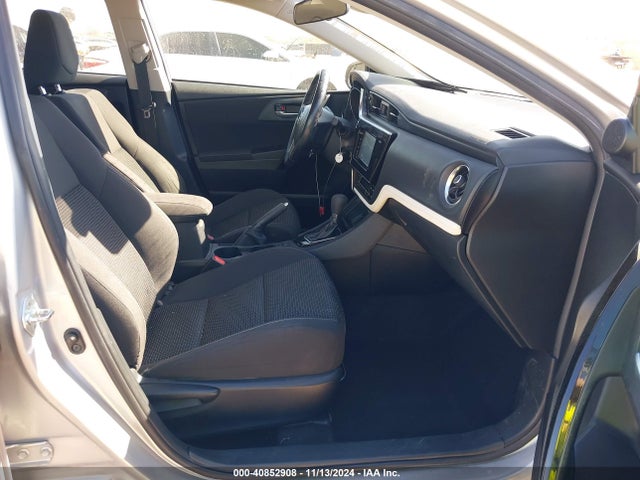 Toyota COROLLA IM 2017 JTNKARJE7HJ542105 Image 5