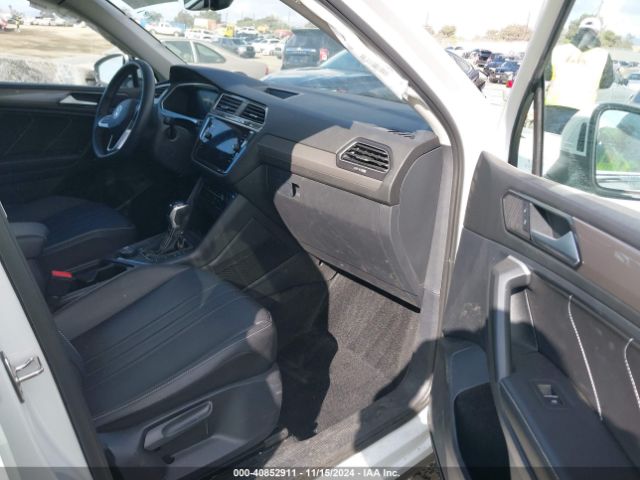3VV2B7AX4RM030671 Volkswagen Tiguan 2.0t Se/wolfsburg Edition